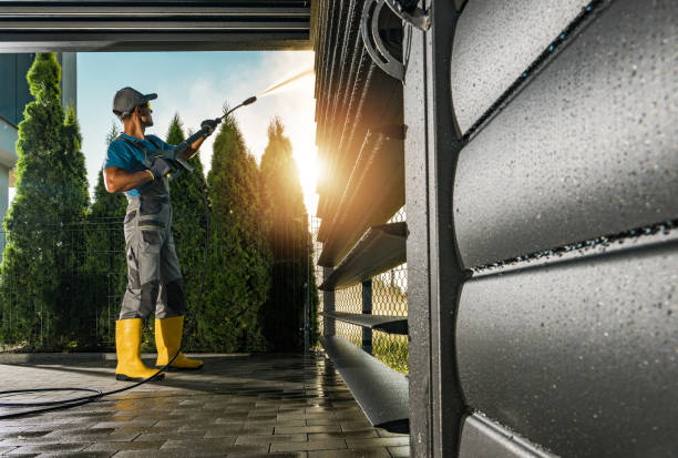 Best Driveway Pressure Washing  in Moriches, NY